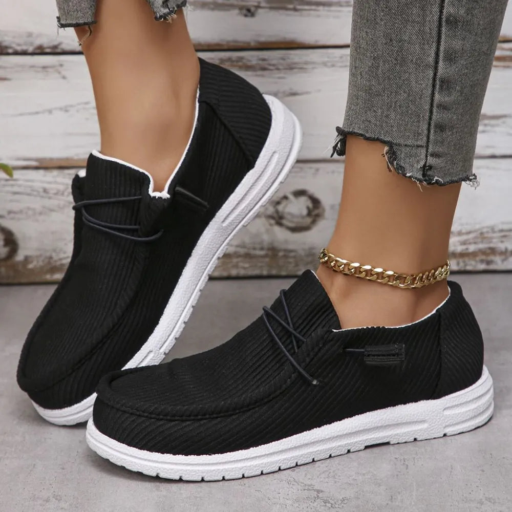 Round Toe Canvas Sneakers