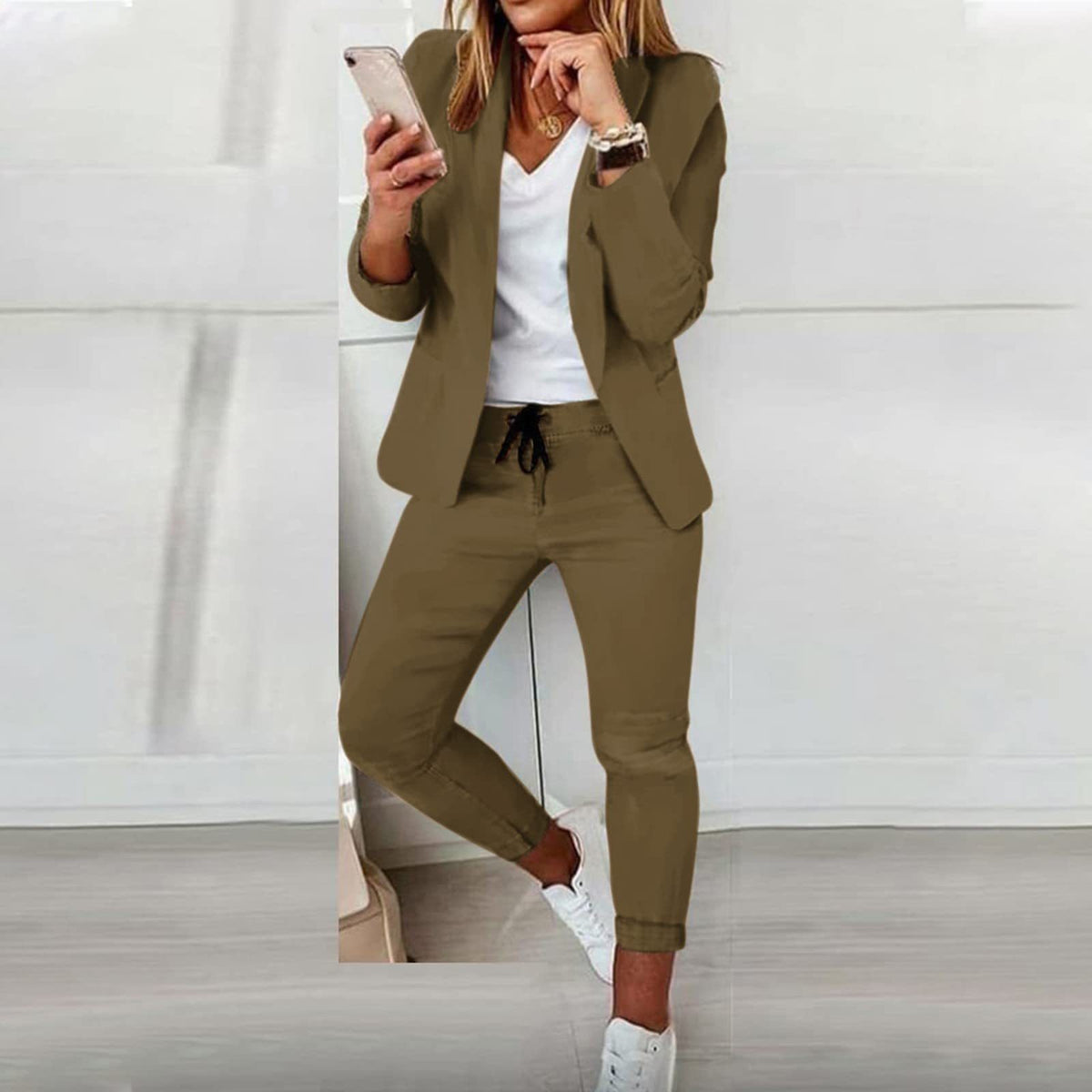 Casual fashion suits women&